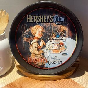 Hershey's Cocoa Bitter Sweet Round Tin Tray